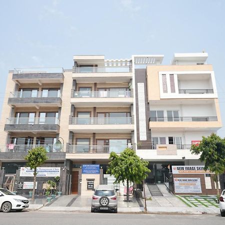 Gupta Residency Near Ajnara Heritage 노이다 외부 사진