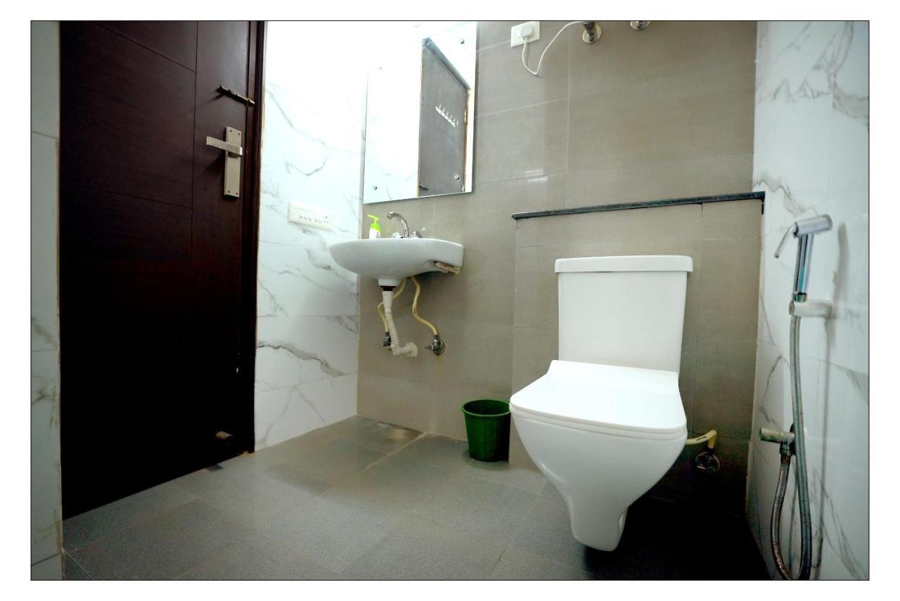 Gupta Residency Near Ajnara Heritage 노이다 외부 사진